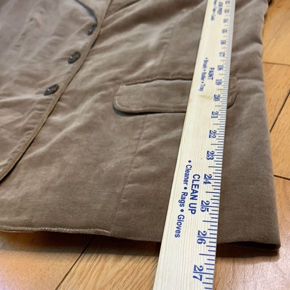 Vintage mid 70s velvet blazer in tan/ brown size 8 Brooks additions. - Picture 12 of 12